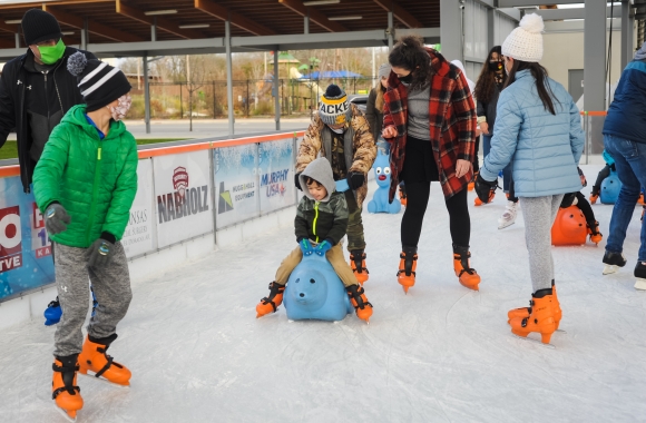 MAD on Ice